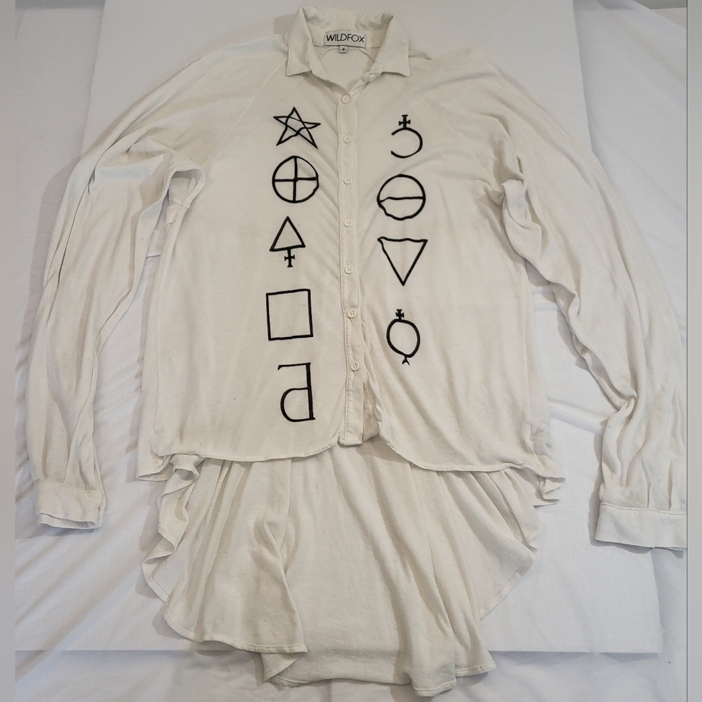 Wildfox Star Signs Long Sleeve Hi-Low Button Up Lightweight Top size small